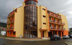 Family Hotel Amigos